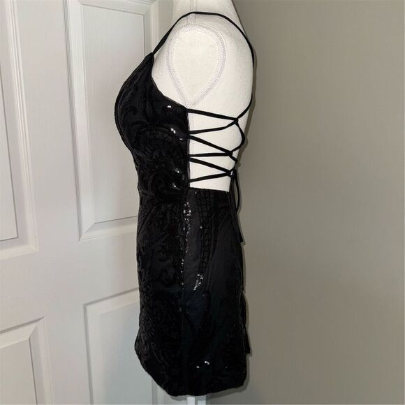 Black Sequin Homecoming Party Date Strapless Mini Dress Crisscross Back Size 2 - Picture 3 of 13